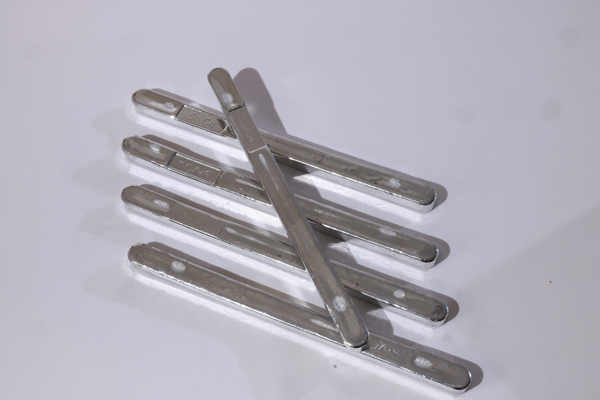 锡渣兑换成品锡条苏州锡渣兑换焊锡条，回收锡渣